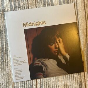 Midnights Taylor Swift vinyl album